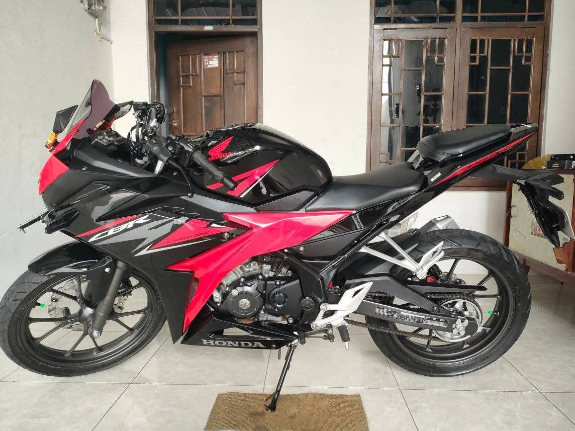 CBR 150 ISTIMEWA th 2018