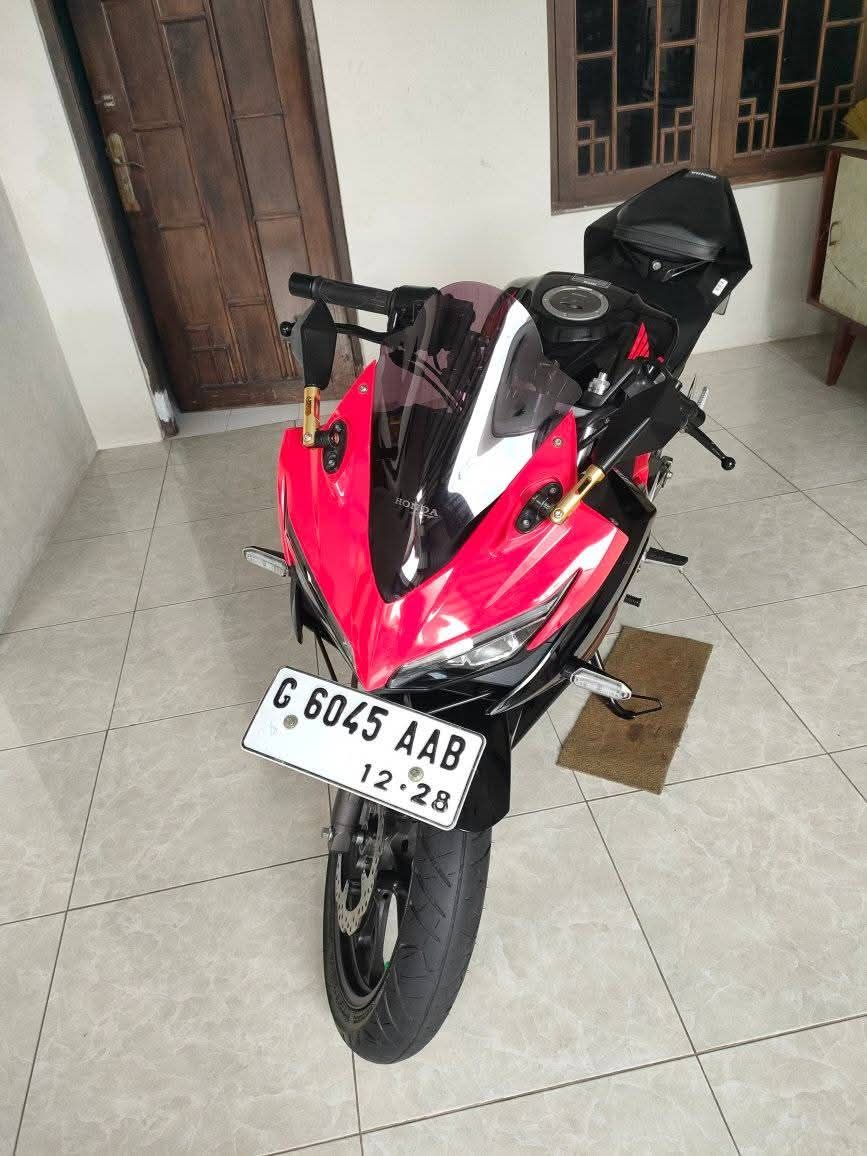 CBR 150 ISTIMEWA th 2018
