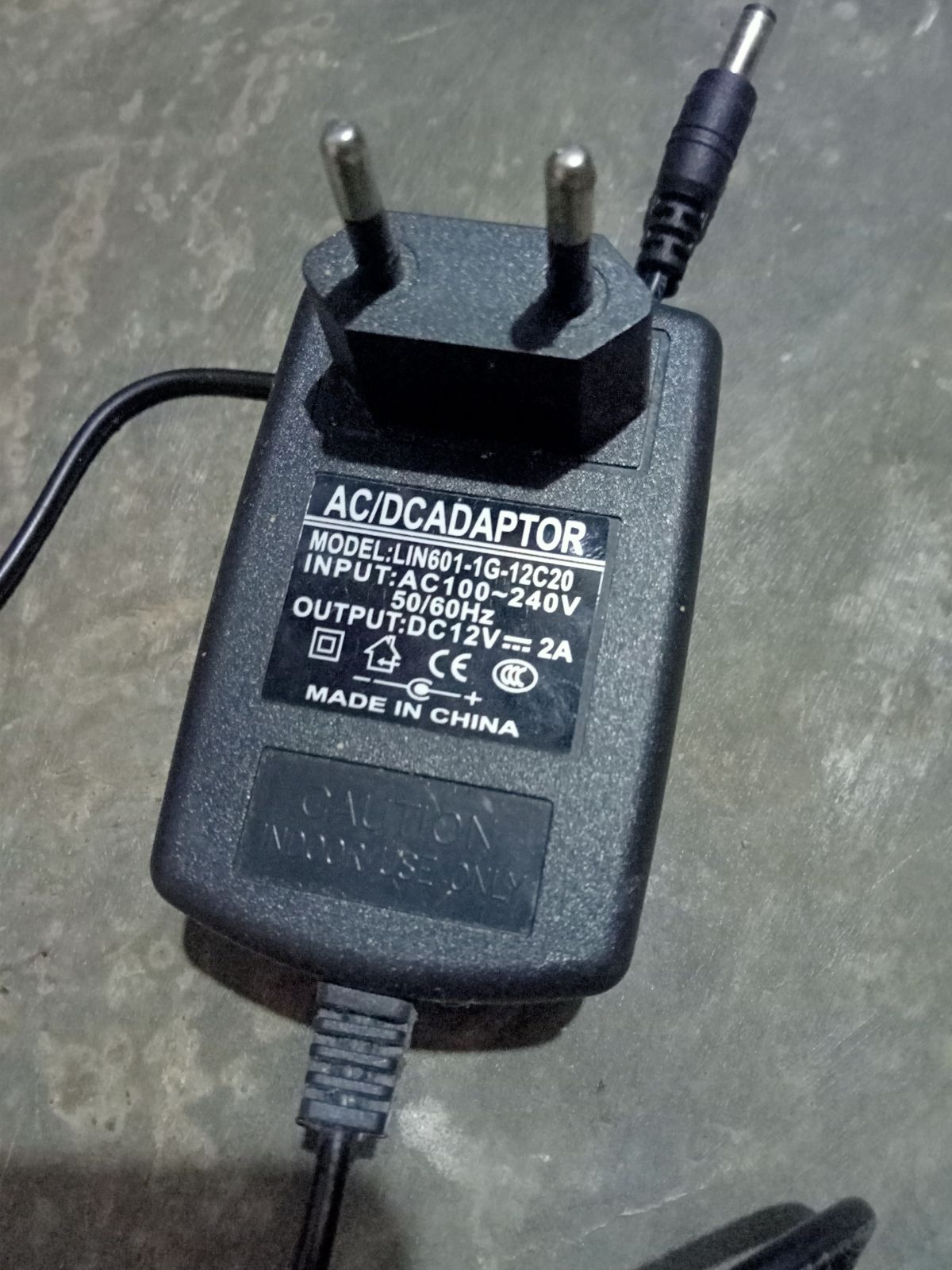 Adaptor 12 volt
