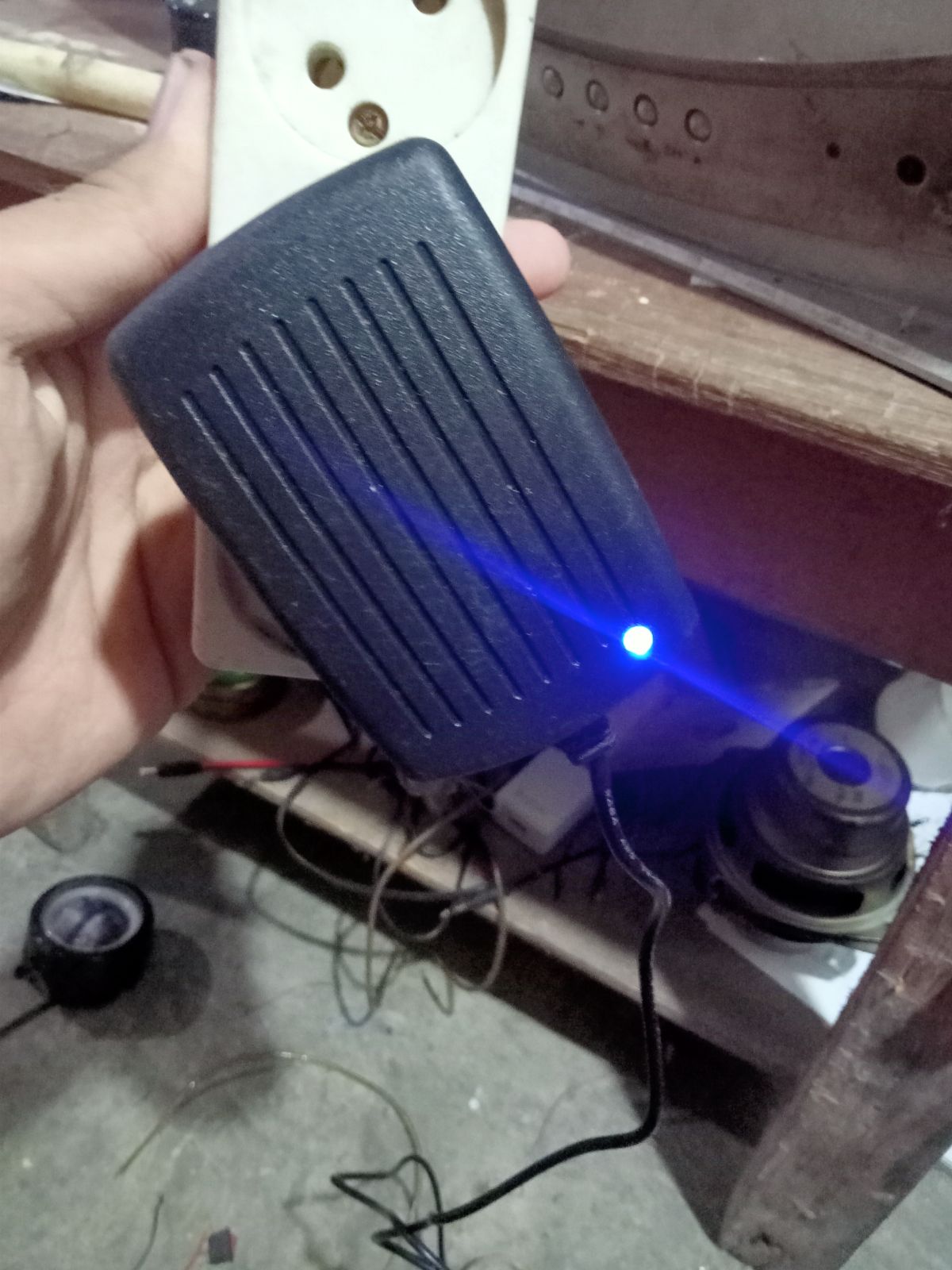 Adaptor 12 volt
