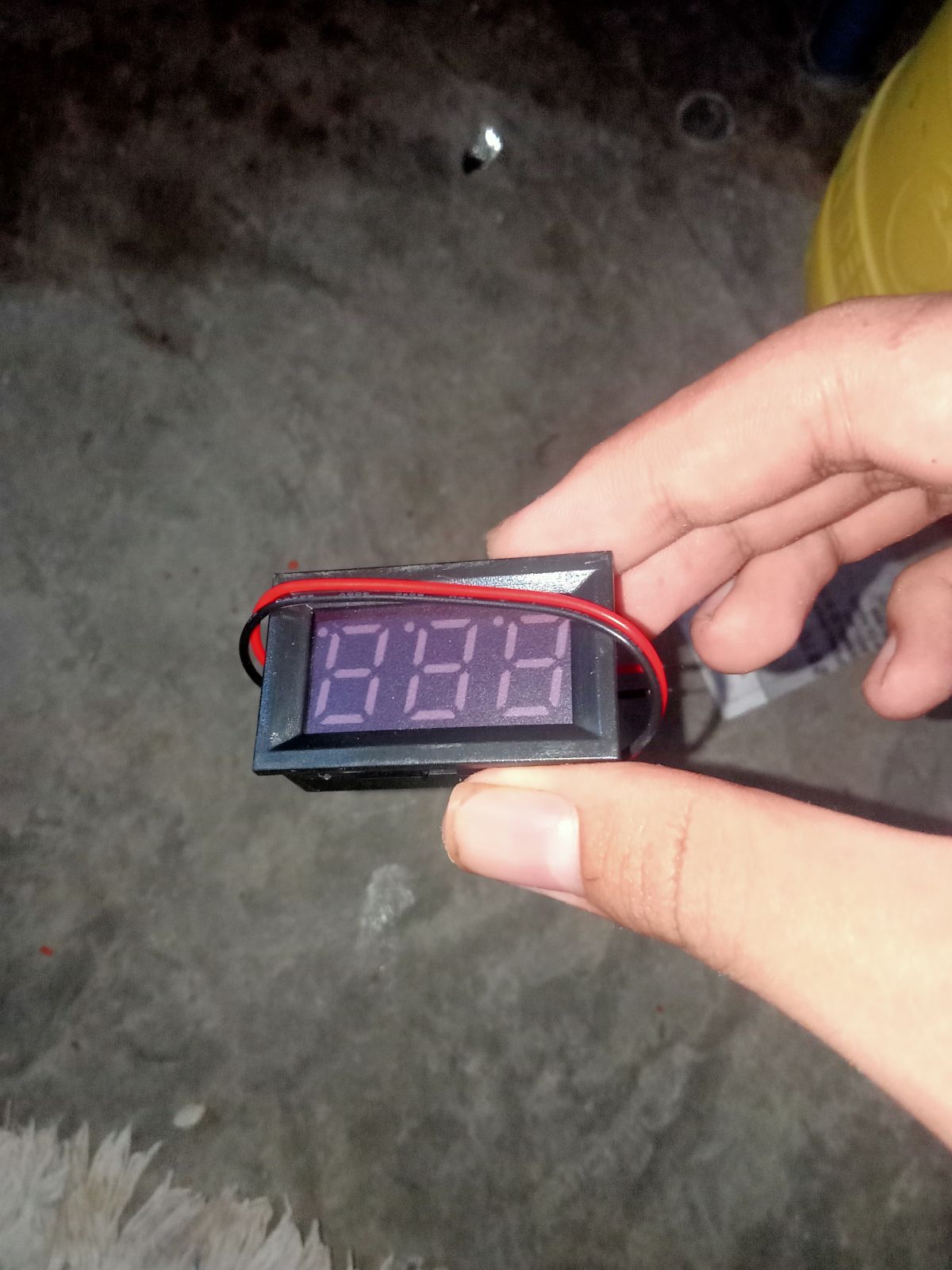 Volmeter DC 30 volt