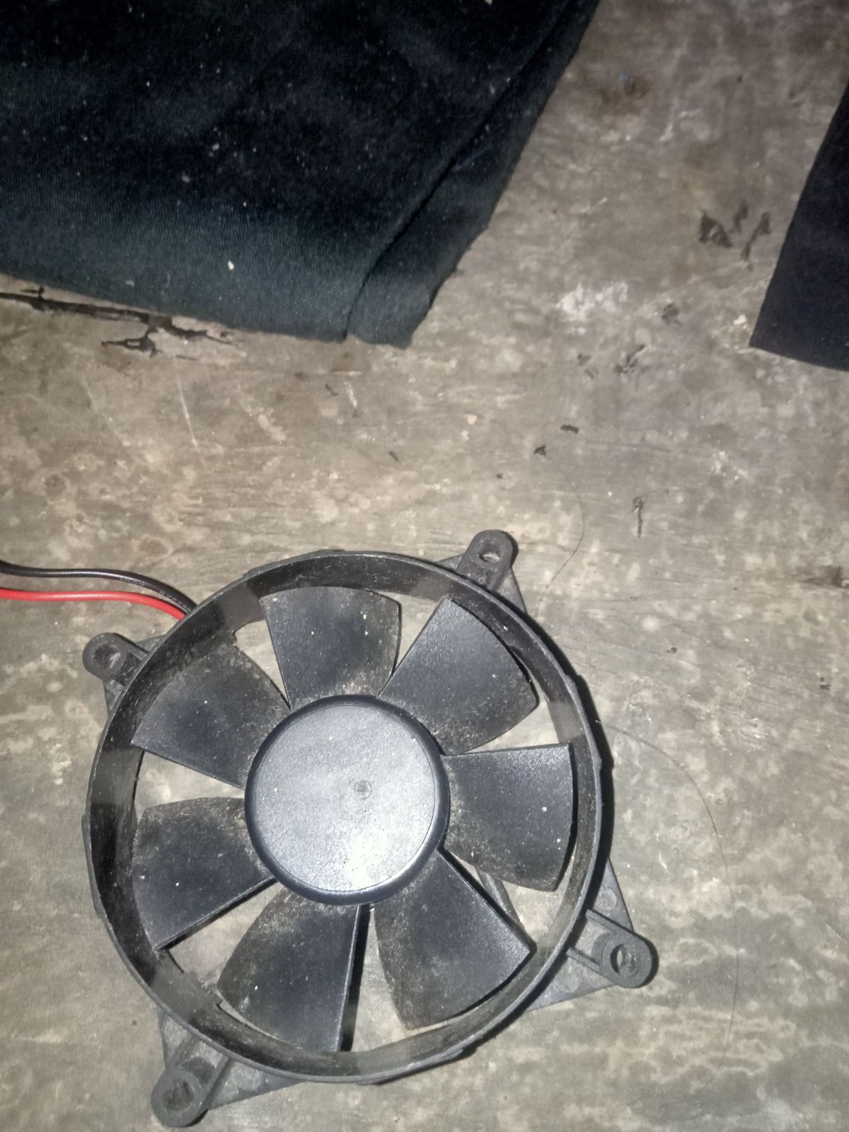 Kipas cpu ukuran 8×8