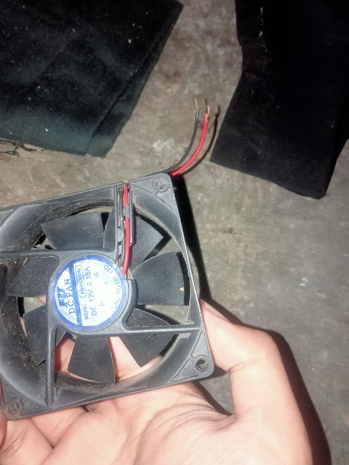 Kipas cpu ukuran 8×8