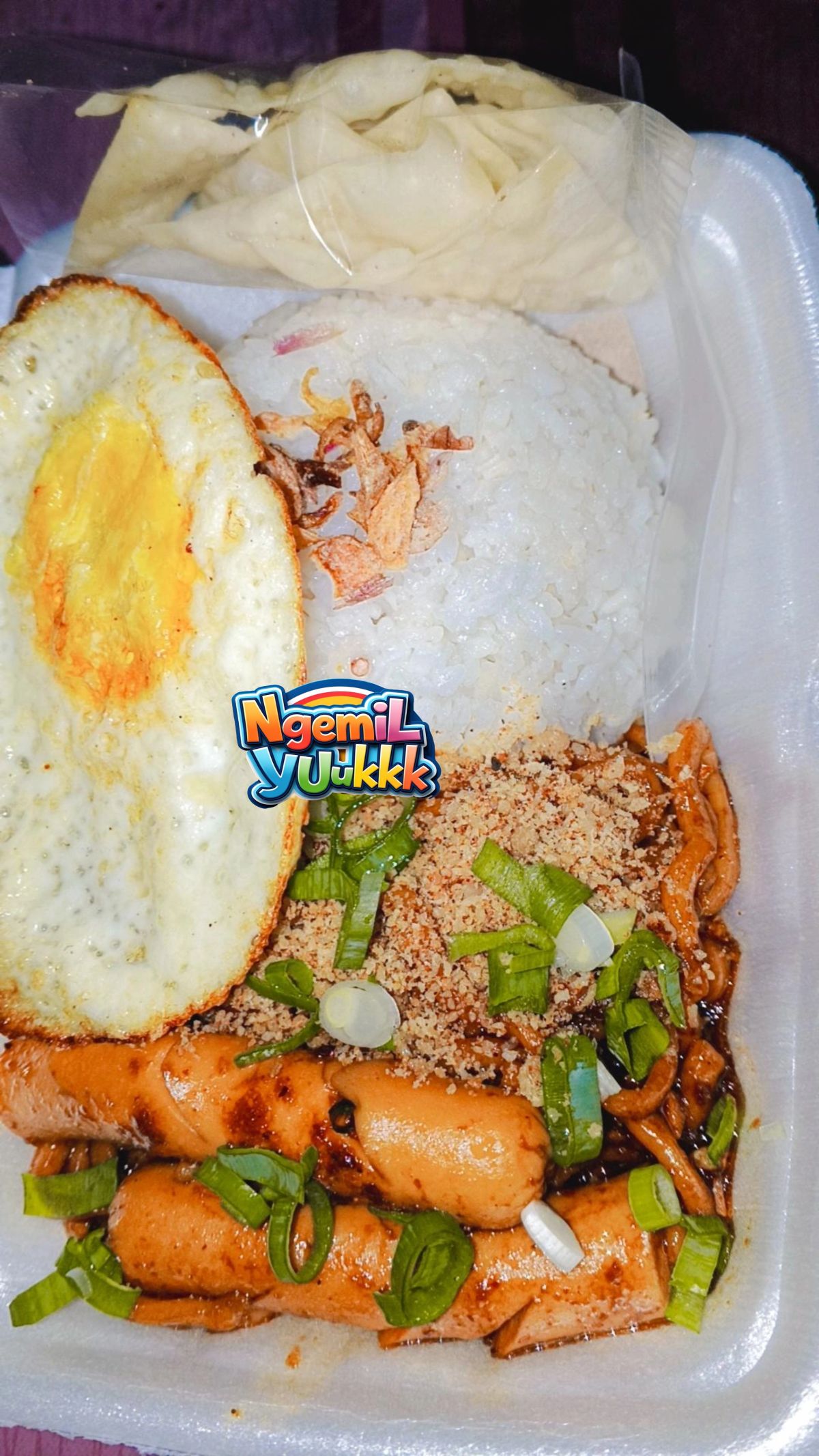Kedai NGEMIL YUK -MieGaco'An , Seblak , ceker settan , dll.