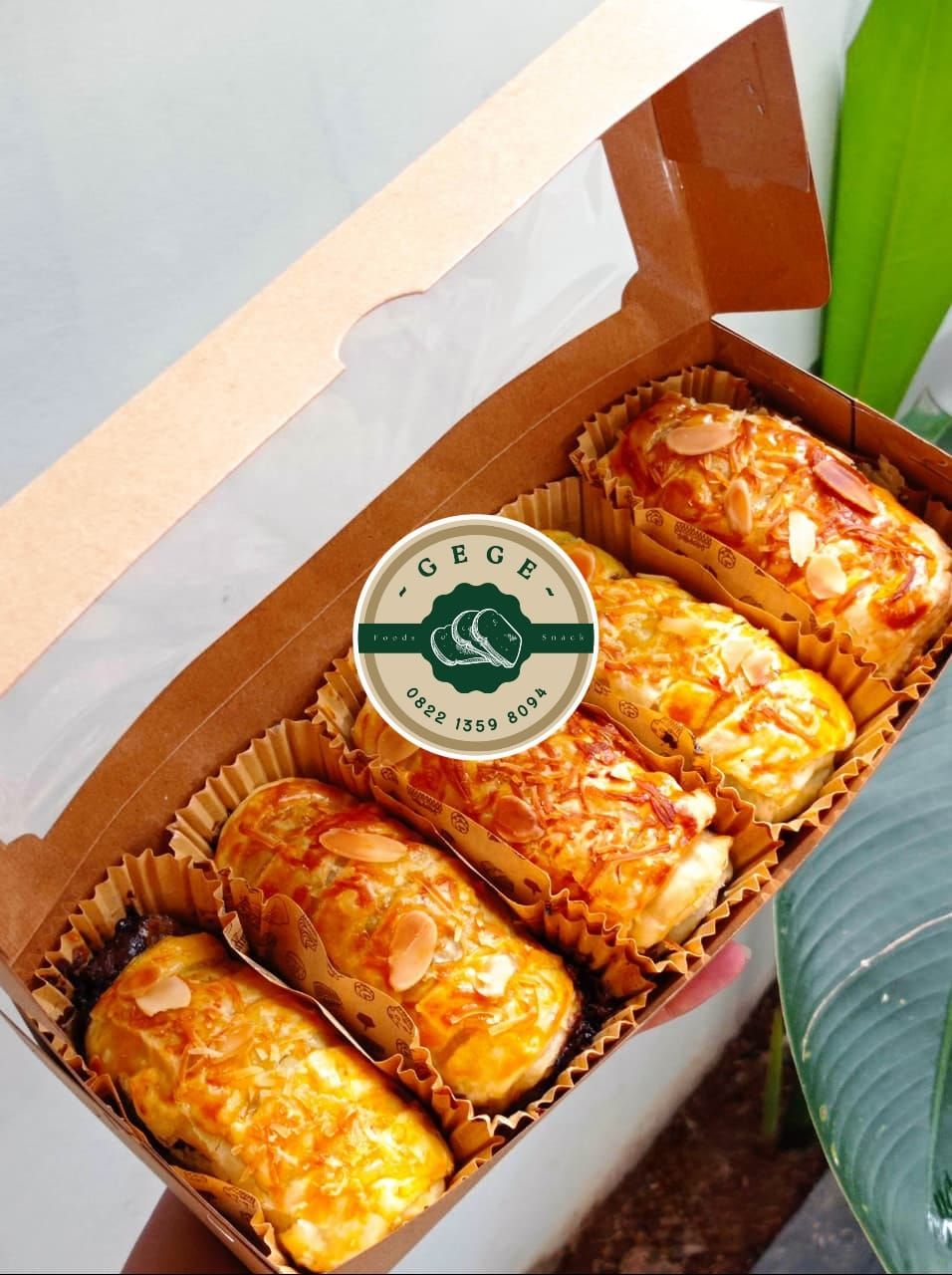 Strudel Bolen Pisang Coklat Lumer
