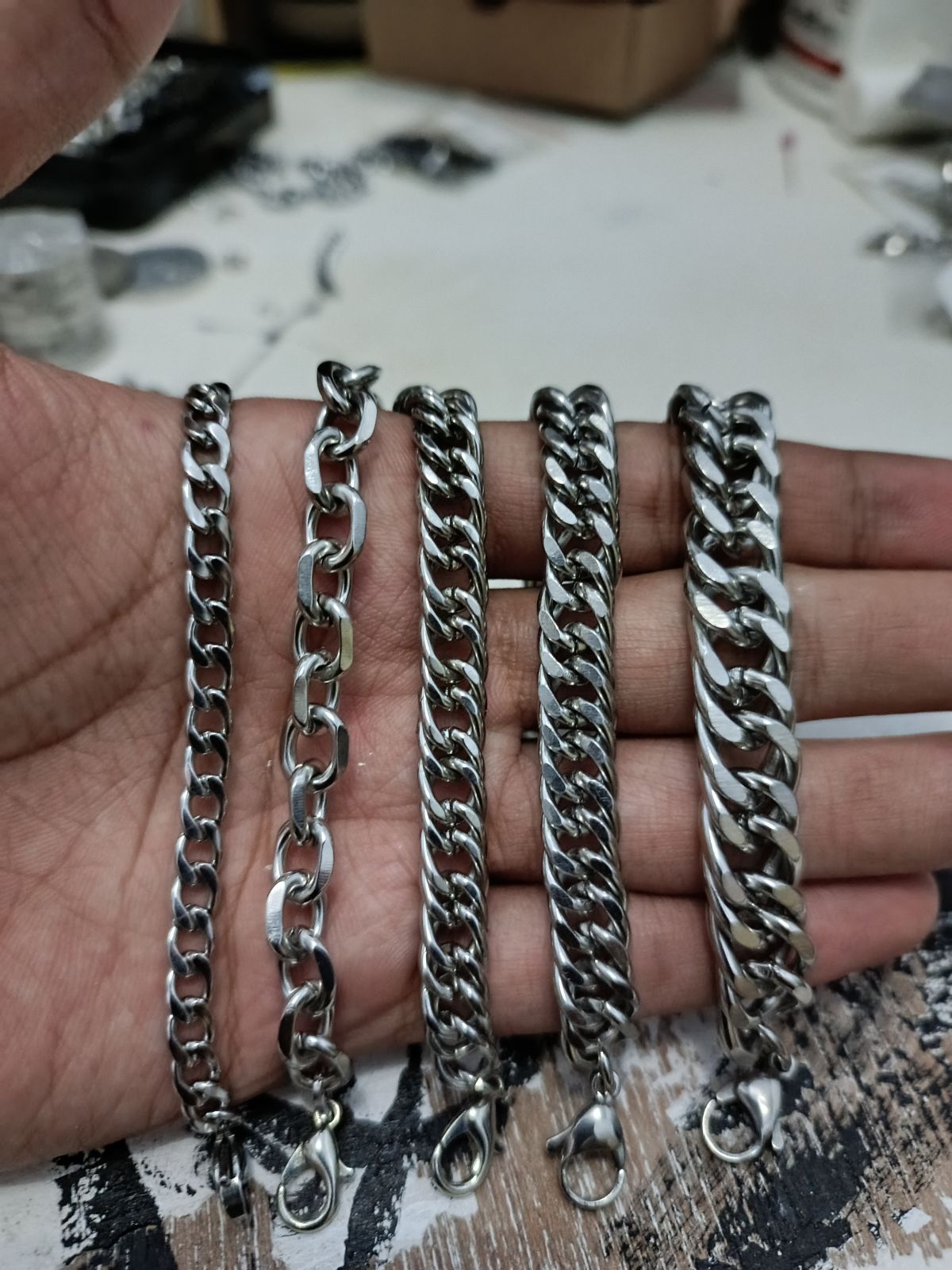 Gelang Titanium